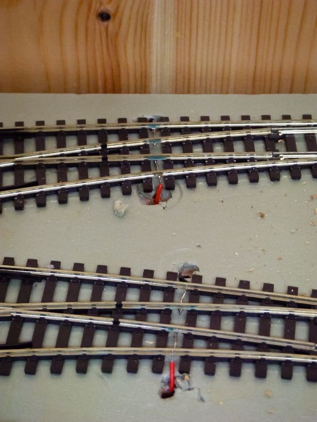 Green contamination of rail after soldering droppers | Model Railway Forum